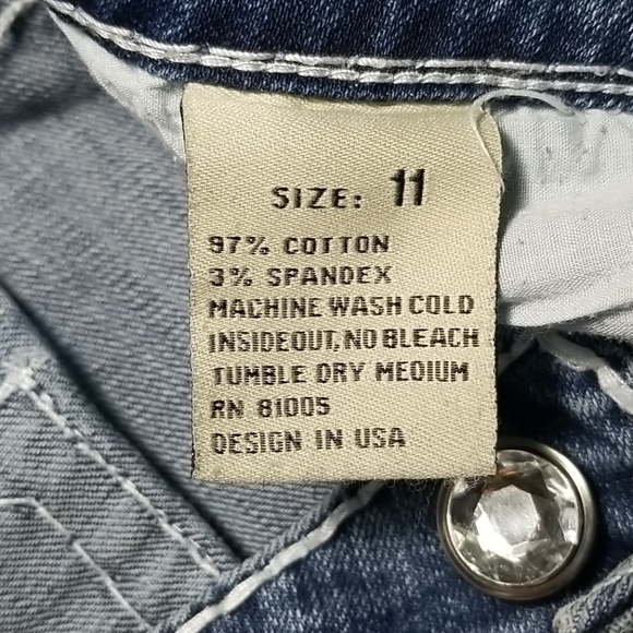 LA Idol USA Embellished Boot Cut Distressed Jeans - Picture 7 of 9